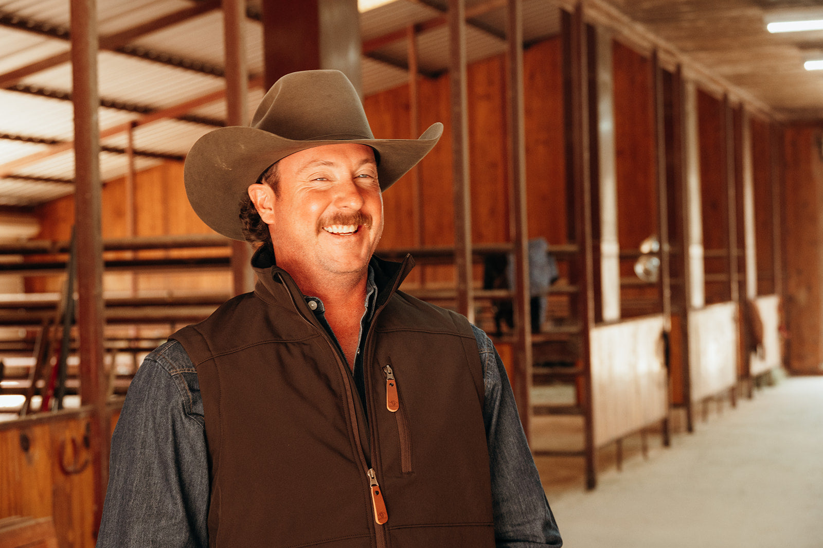 Lazy J Ranch Men's Bonded Vest - Brown